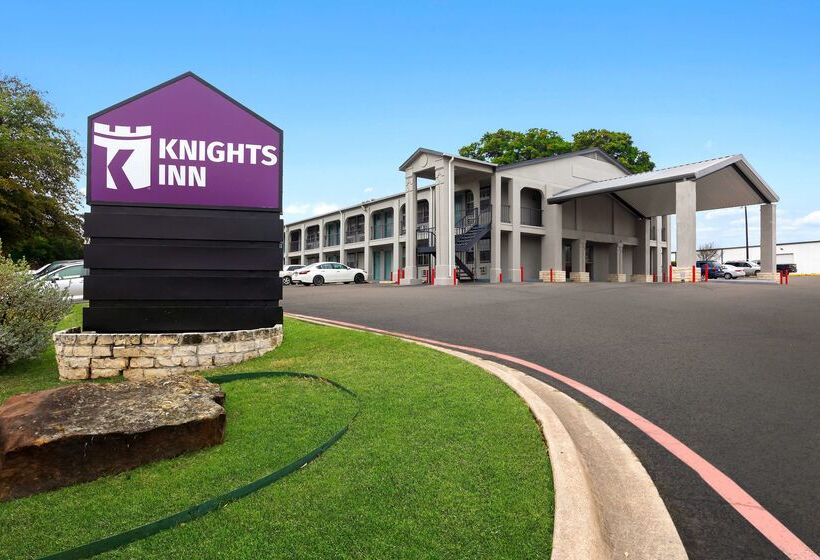 בית מלון כפרי Knights Inn   Belton/temple