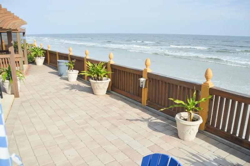 فندق La Bella Oceanfront Inn