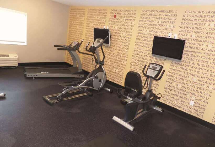 酒店 La Quinta Inn By Wyndham Lincoln