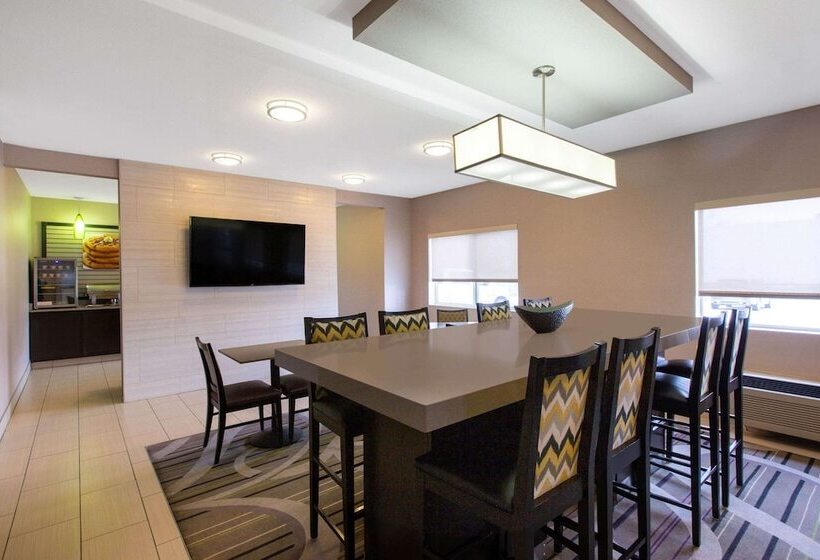 酒店 La Quinta Inn By Wyndham Lincoln