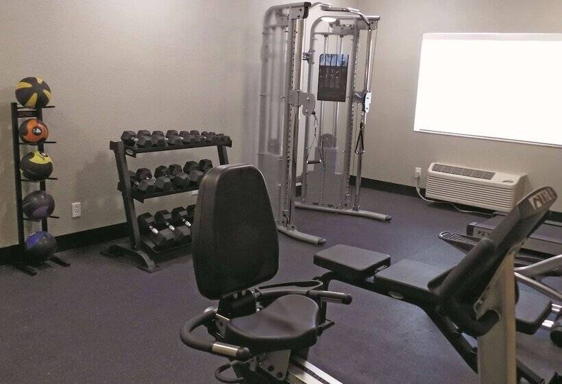 酒店 La Quinta Inn By Wyndham Lincoln