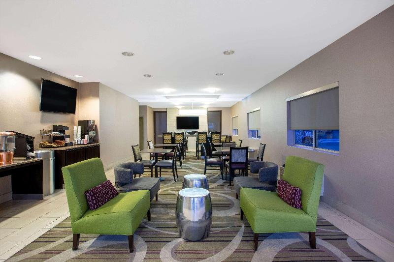 酒店 La Quinta Inn By Wyndham Lincoln