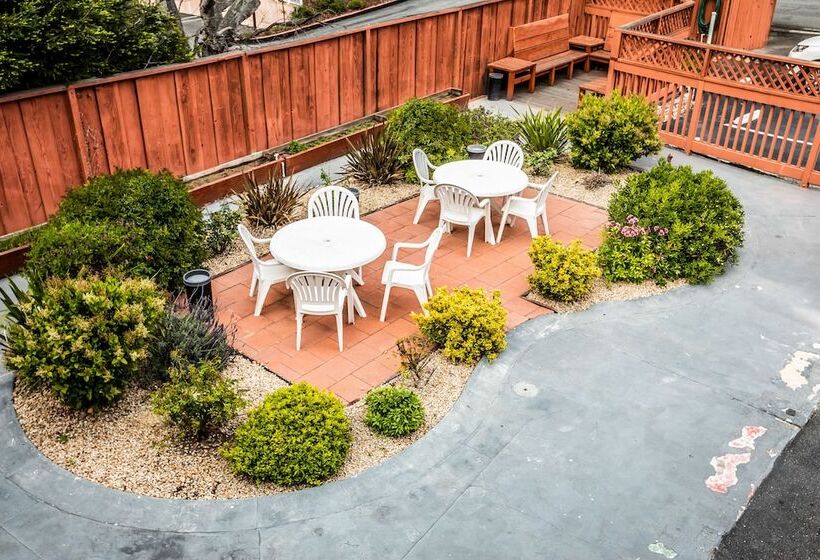 فندق Pelican Inn