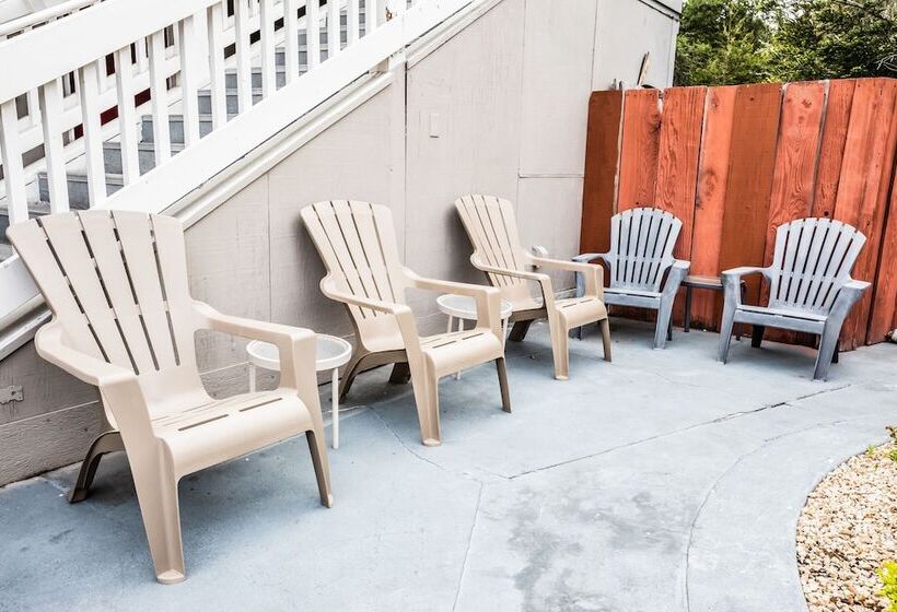 فندق Pelican Inn