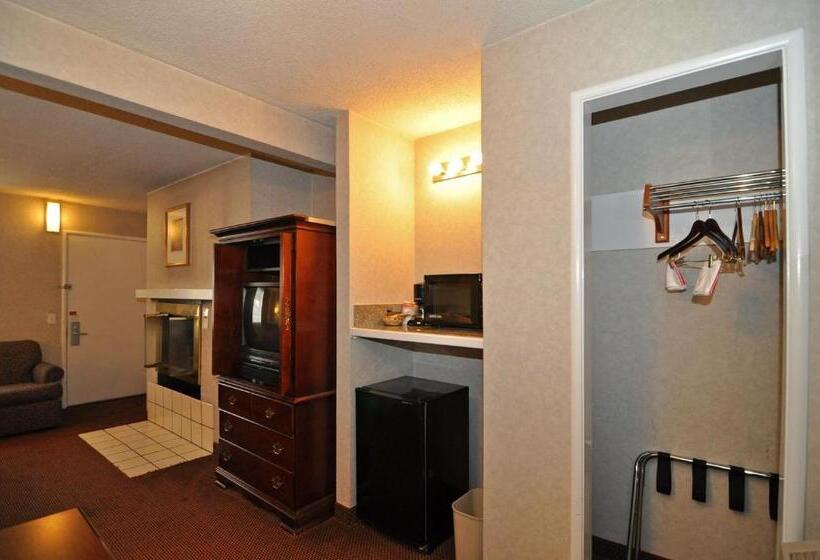 فندق Pelican Inn