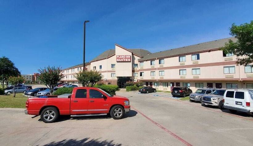 酒店 Plano Inn & Suites