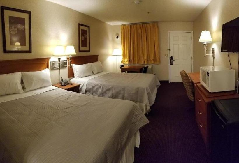 فندق Port Of Tacoma Inn