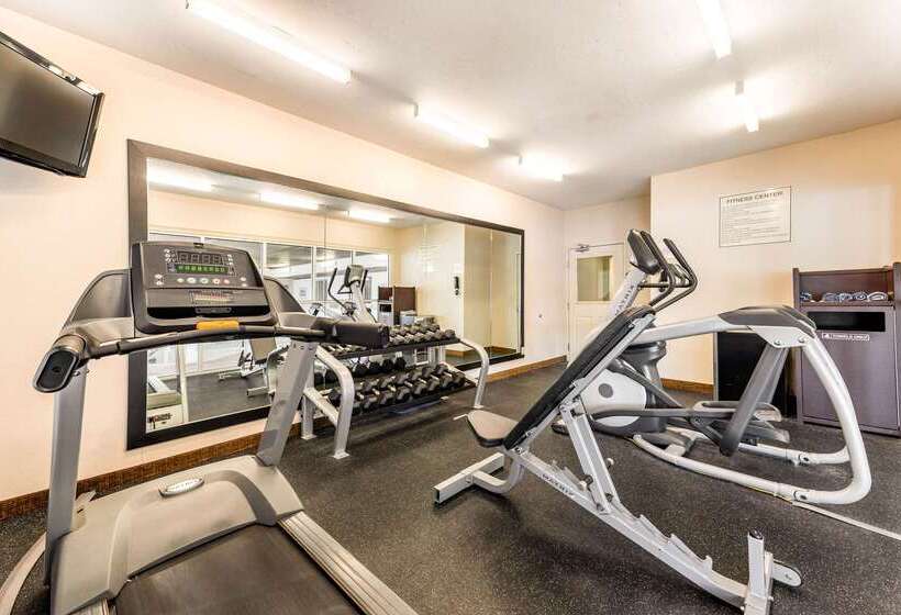 호텔 Quality Inn & Suites University Fort Collins