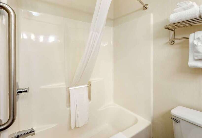 فندق Quality Inn & Suites University Fort Collins