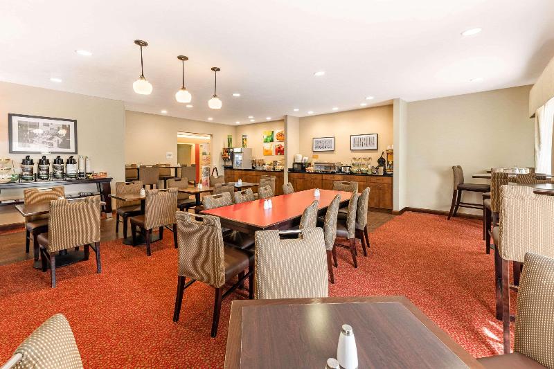 호텔 Quality Inn & Suites University Fort Collins