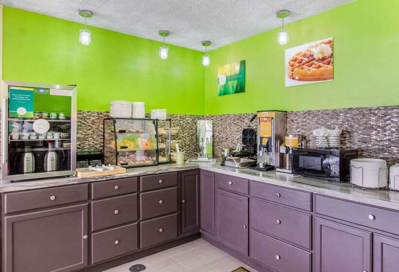 هتل Quality Inn Grand Rapids Near Downtown