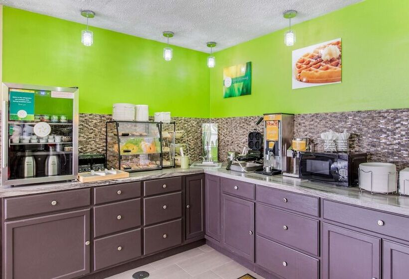 酒店 Quality Inn Grand Rapids Near Downtown