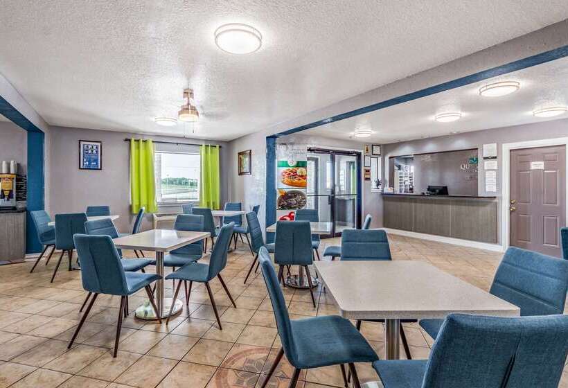 ホテル Quality Inn I 10 East Near Frost Bank Center