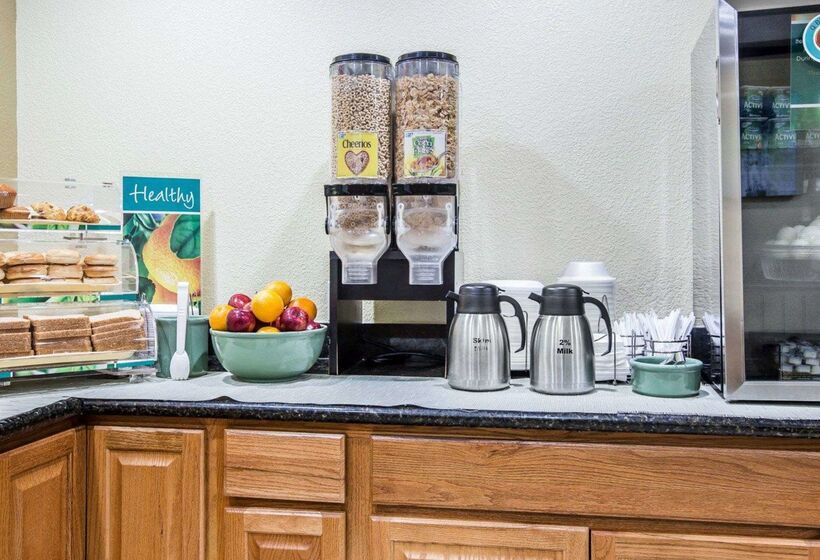 هتل Quality Inn San Diego I 5 Naval Base