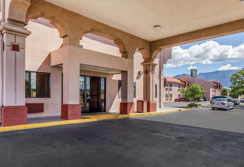 فندق Quality Inn & Suites Albuquerque North Near Balloon Fiesta Park