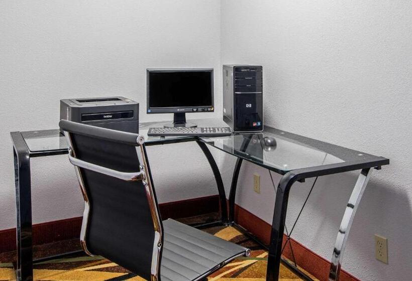 فندق Quality Inn & Suites Albuquerque North Near Balloon Fiesta Park