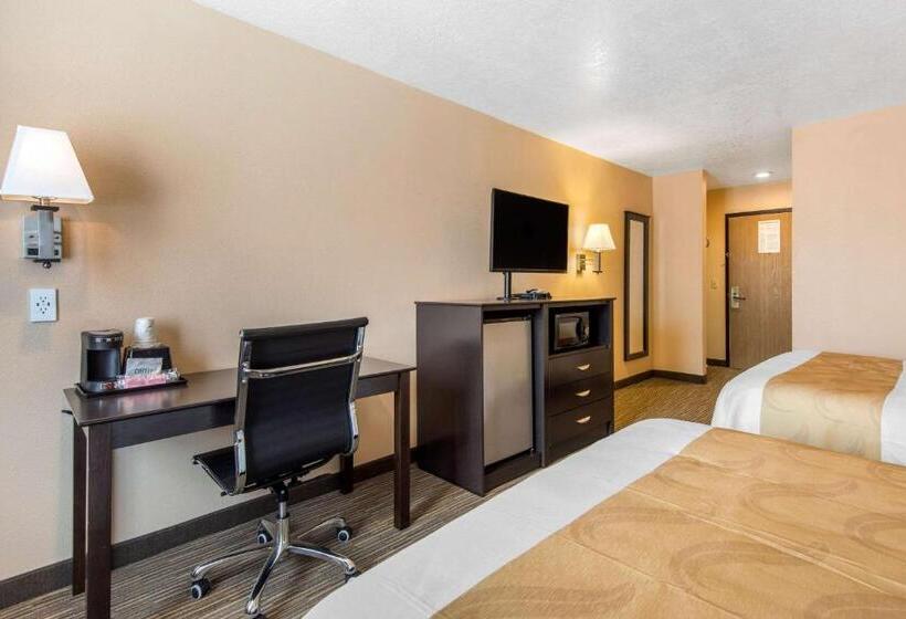 فندق Quality Inn & Suites Albuquerque North Near Balloon Fiesta Park