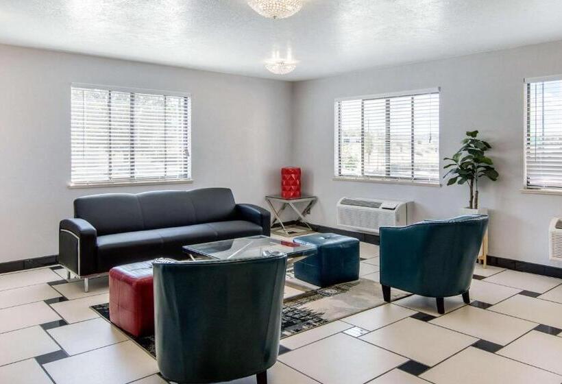فندق Quality Inn & Suites Albuquerque North Near Balloon Fiesta Park