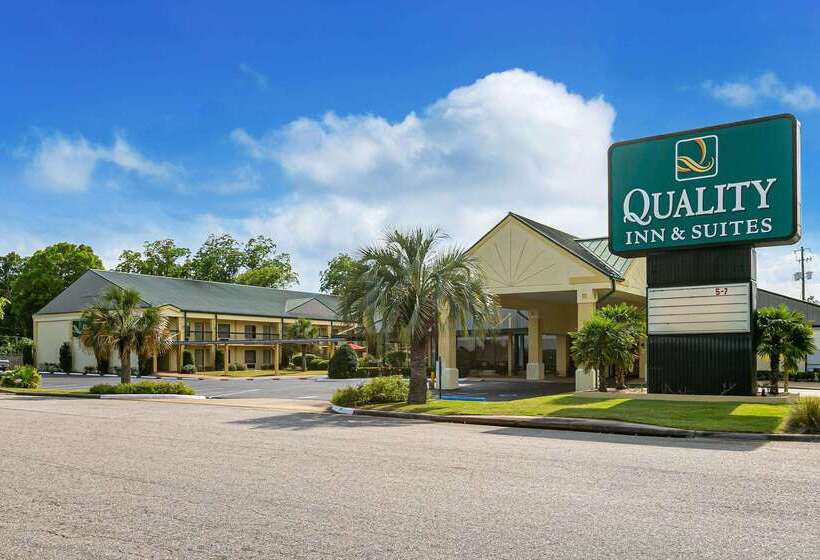 فندق Quality Inn & Suites Near Lake Eufaula