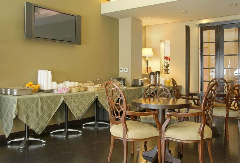 فندق Ramada By Wyndham Los Angeles/wilshire Center