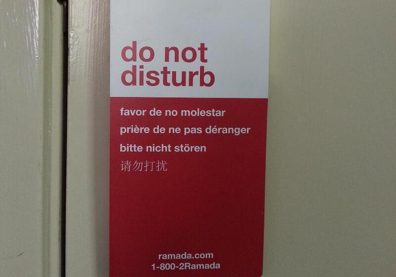 בית מלון כפרי Ramada By Wyndham Los Angeles/wilshire Center