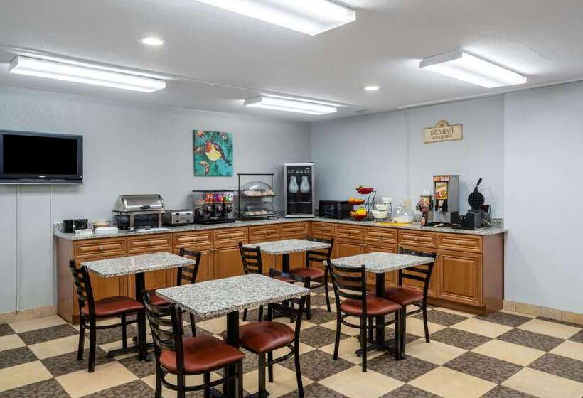 ホテル Ramada By Wyndham Maggie Valley