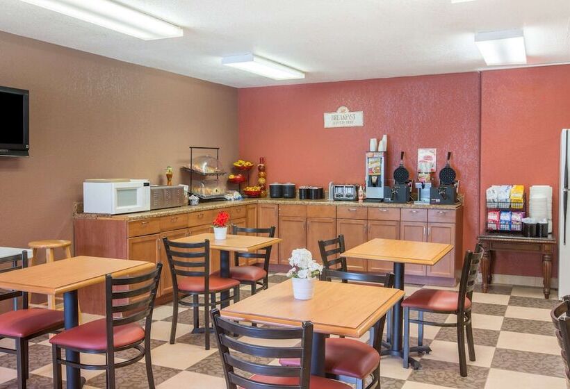 ホテル Ramada By Wyndham Maggie Valley