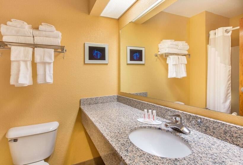 ホテル Ramada By Wyndham Maggie Valley