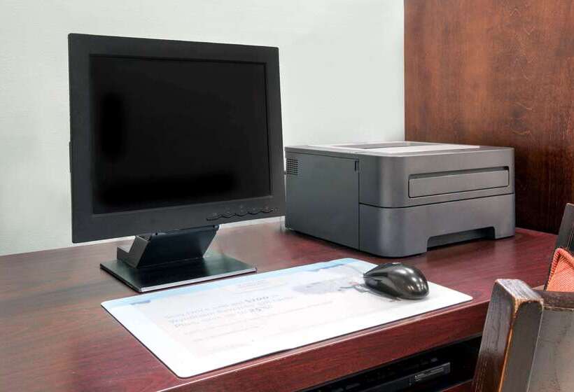 בית מלון כפרי Ramada By Wyndham Pelham