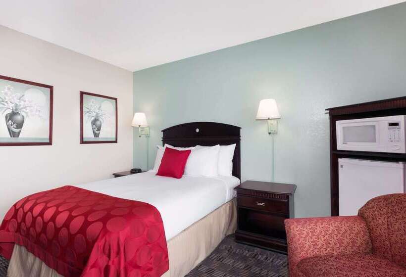 ホテル Ramada By Wyndham Pelham