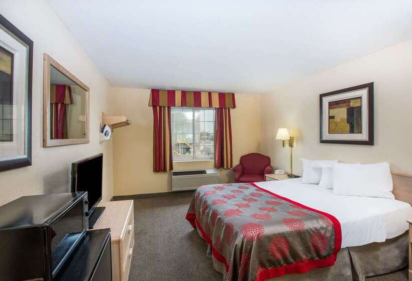 בית מלון כפרי Ramada By Wyndham Sioux Falls