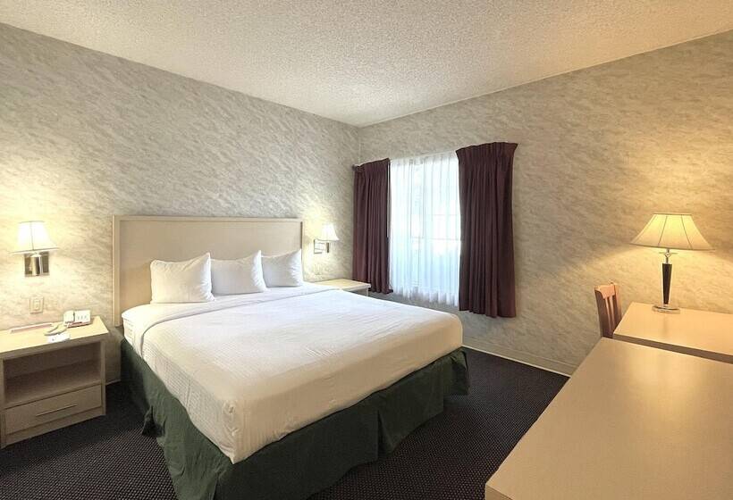 فندق Ramada By Wyndham South El Monte