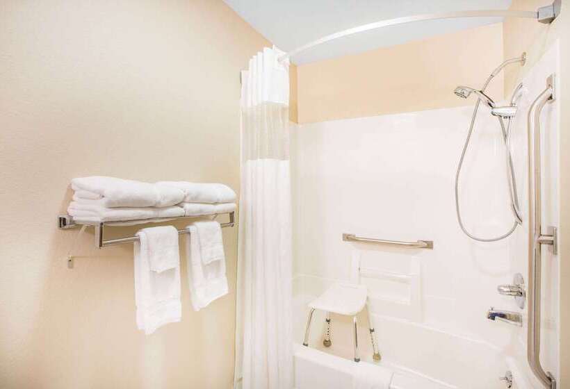 호텔 Ramada By Wyndham Spirit Lake/okoboji