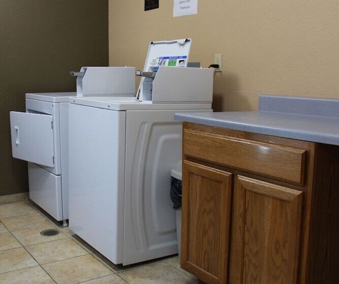 호텔 Ramada By Wyndham Spirit Lake/okoboji