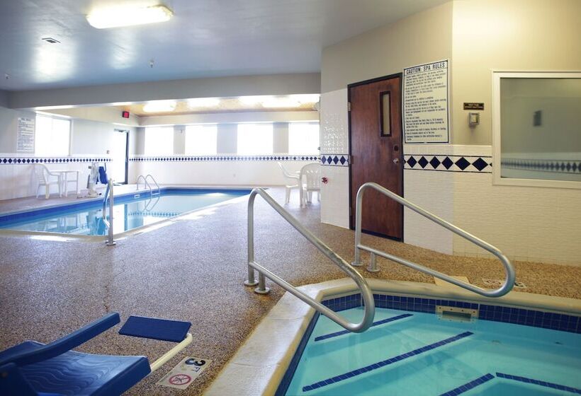 호텔 Ramada By Wyndham Spirit Lake/okoboji