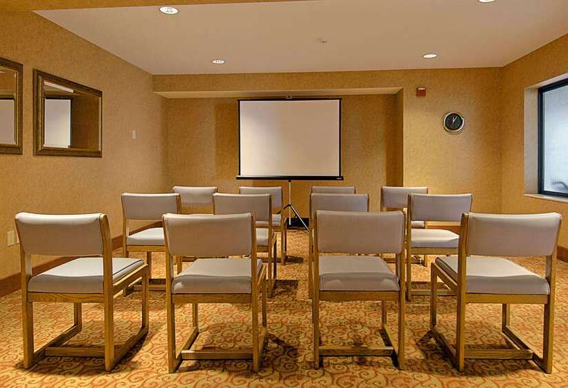 Отель Ramada By Wyndham Wisconsin Dells I 90