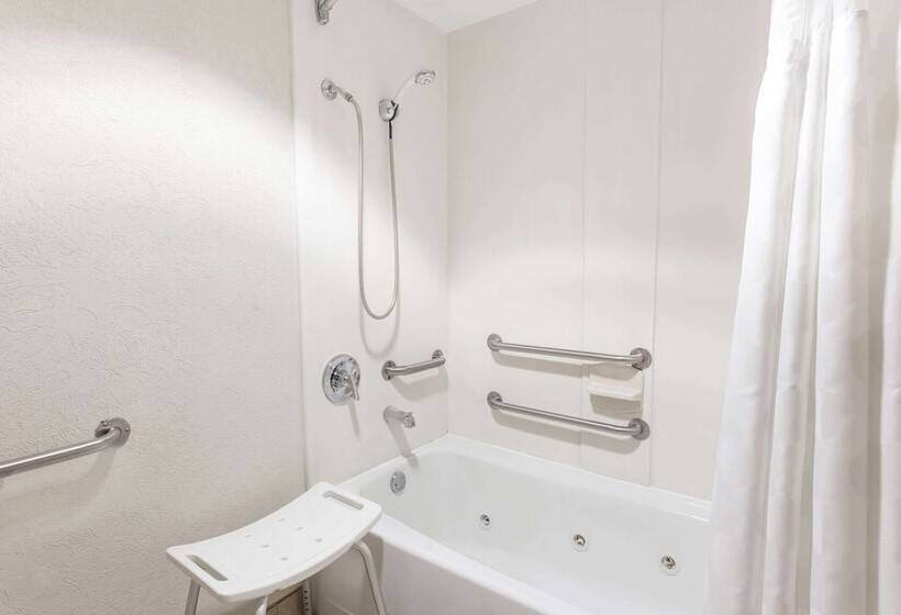 فندق Ramada Limited San Angelo