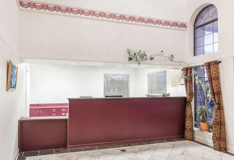 فندق Ramada Limited San Angelo