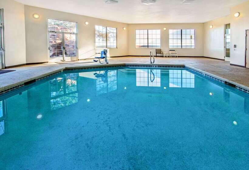 فندق La Quinta By Wyndham Santa Rosa