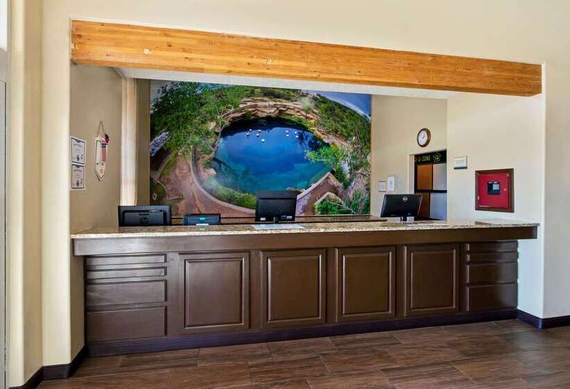 فندق La Quinta By Wyndham Santa Rosa