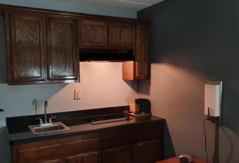 בית מלון כפרי South Padre Island Inn