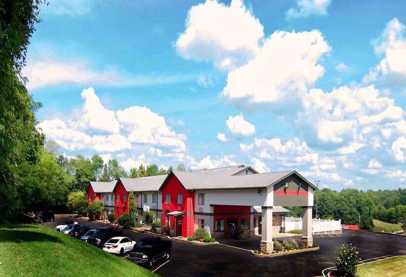 فندق Ramada By Wyndham Tell City