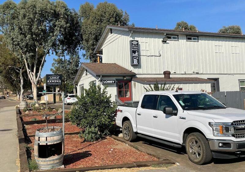 酒店 Ramona Valley Inn