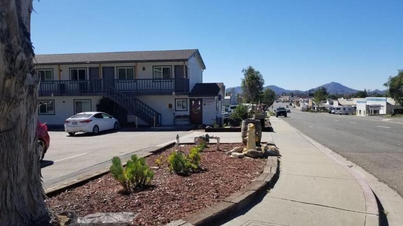 酒店 Ramona Valley Inn