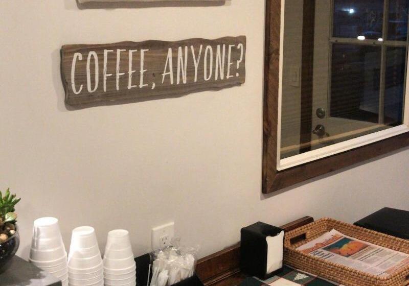 酒店 Ramona Valley Inn