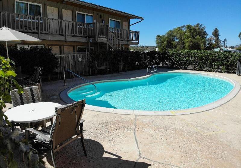 酒店 Ramona Valley Inn