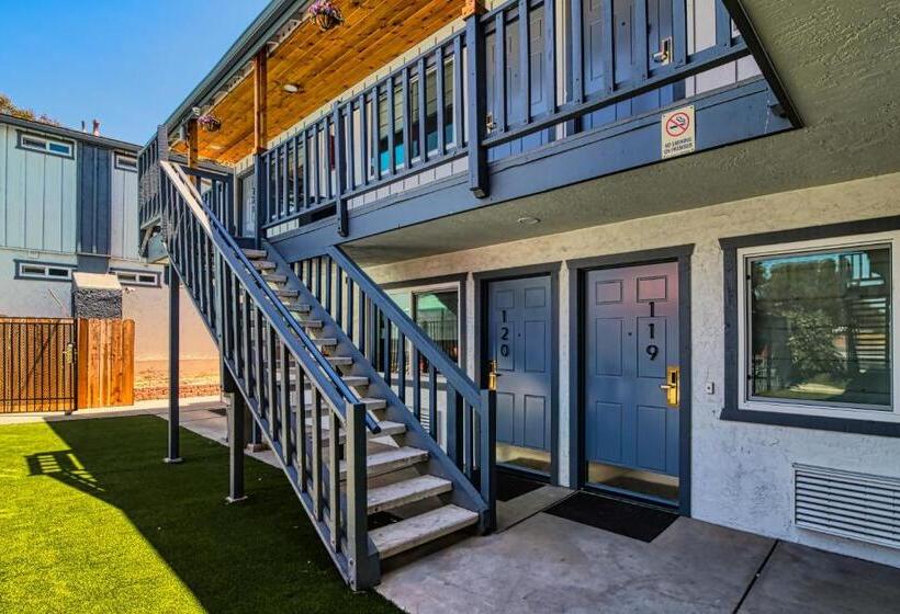 酒店 Ramona Valley Inn