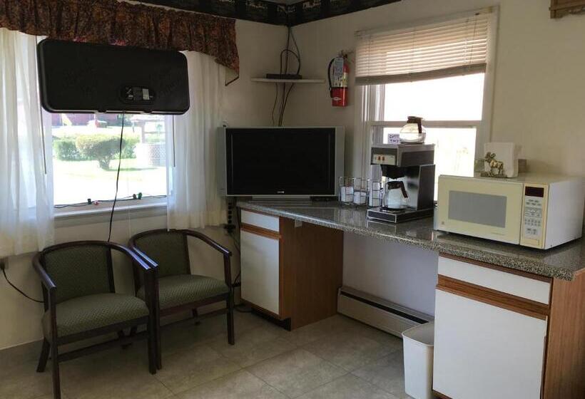 فندق Red Carpet Inn  Gettysburg