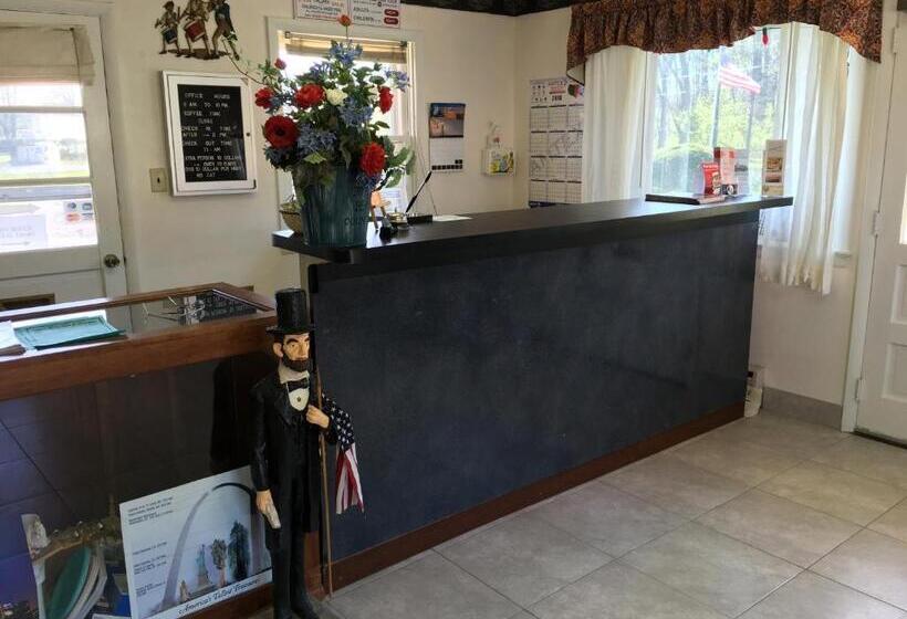 فندق Red Carpet Inn  Gettysburg