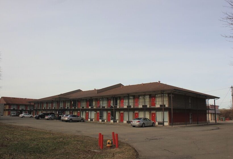 酒店 Red Carpet Inn  Louisville